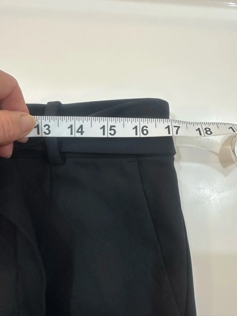 LOFT Black Riviera Tie Belt 4 Pocket Pintuck Stitch Detail Shorts - Size 6 - NWT - Picture 9 of 12